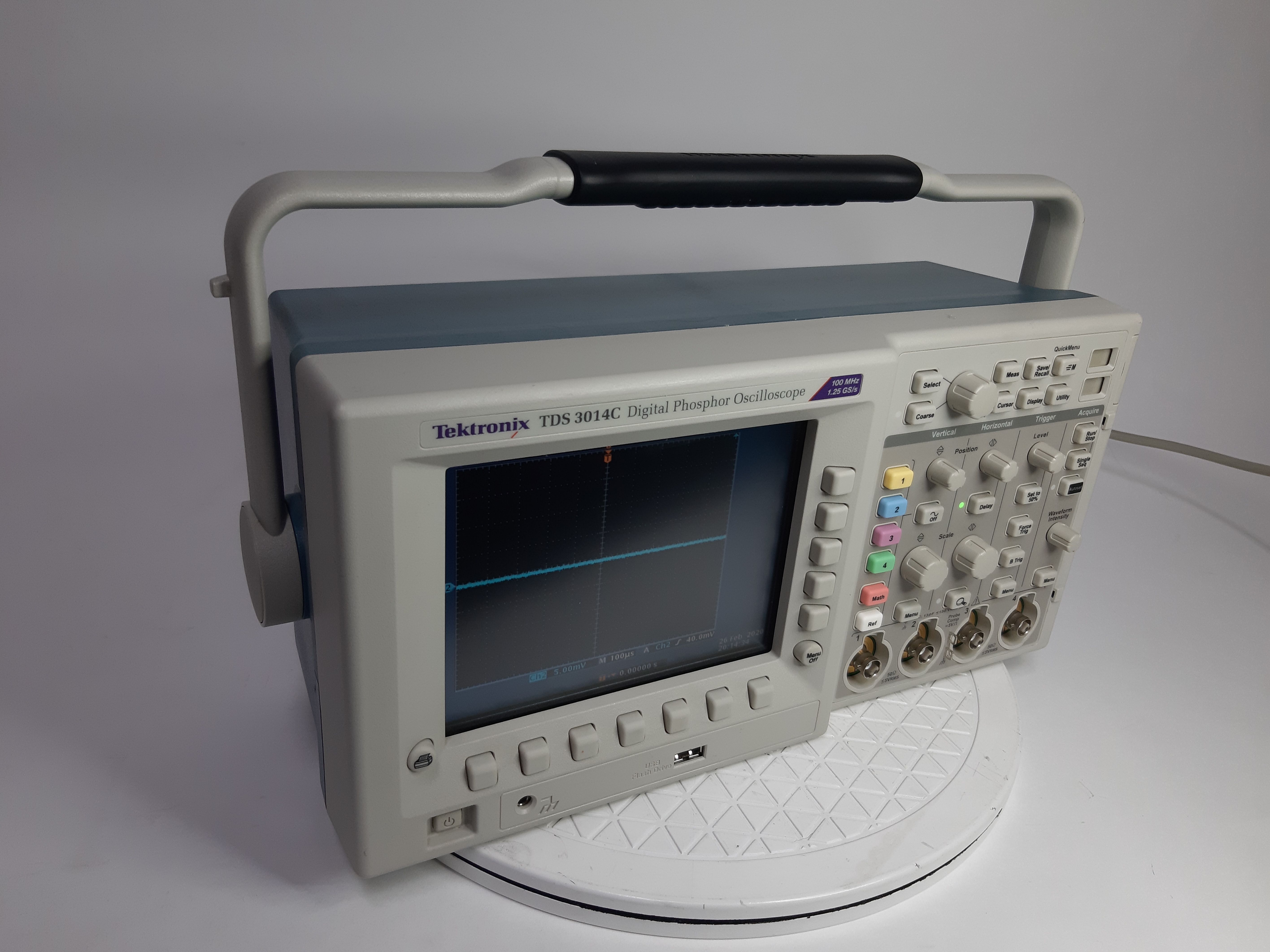 Tektronix/Oscilloscope Digital/TDS3014C